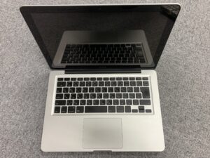 古いMacBook 無料で引き取ります