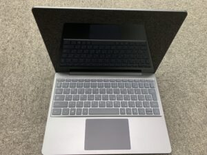 Surface Laptop Go 正常起動しない