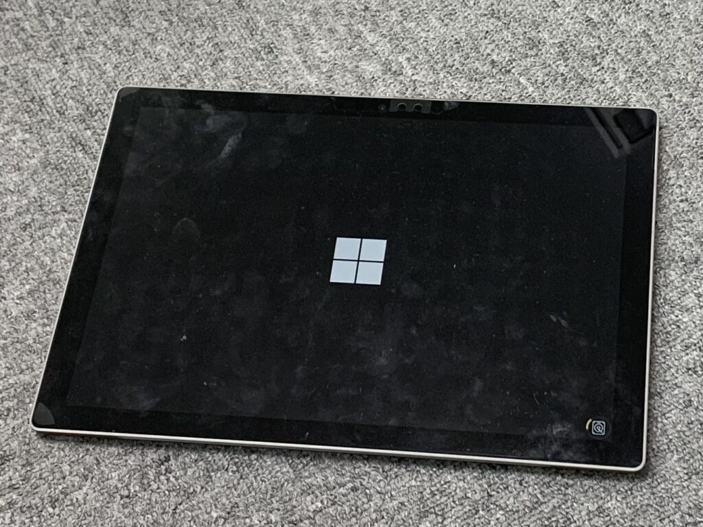 SurfacePro 5 読み込まない アイコン表示のまま