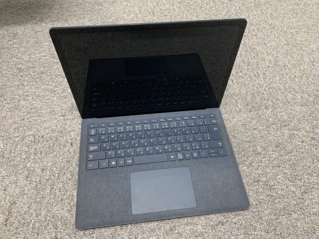 Surface Laptop 起動しない 電源入らない