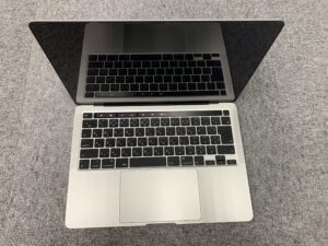 MacBook Pro 13 2020 画面つかない