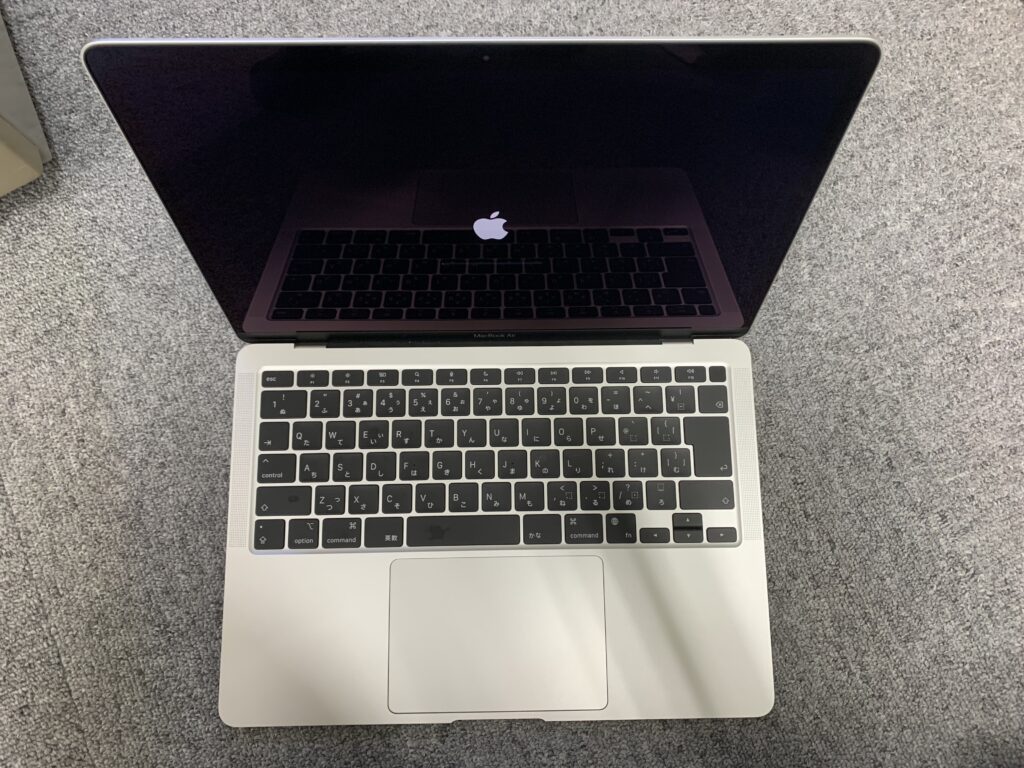 MacBook Air 13 2020 M1 起動しない 再起動