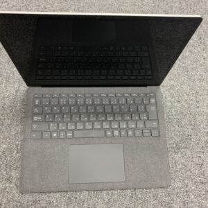 Surface Laptop 4 ロゴ表示のみ 起動しない