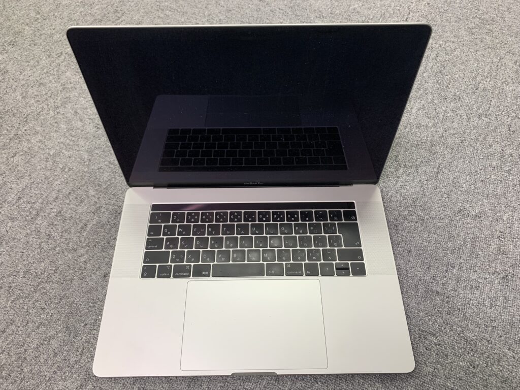 MacBook Pro15 2018 電源つかない