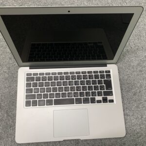 MacBook Air 13 2017 電源つかない 画面真っ暗 起動しない