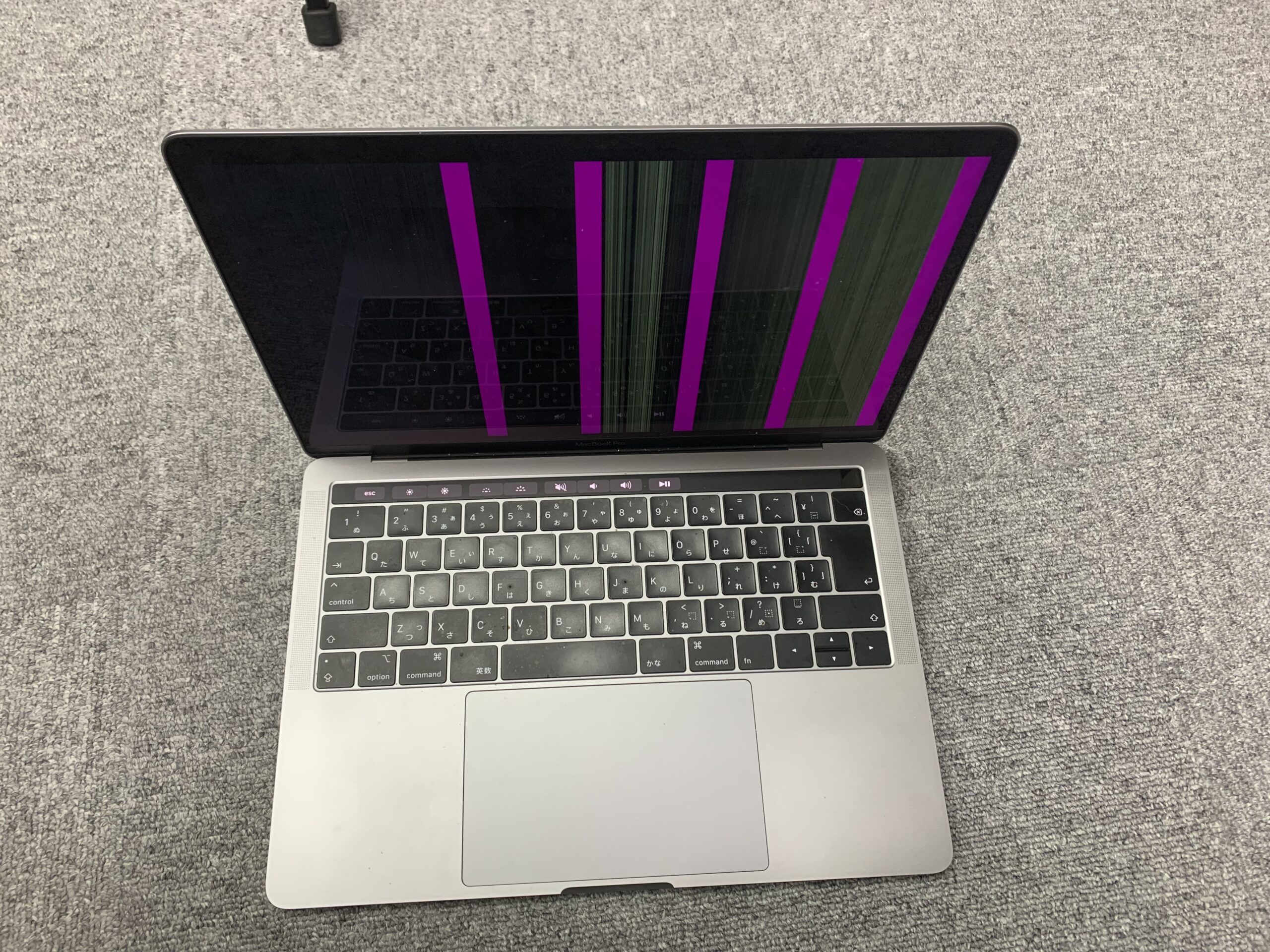 数量は多い  A2159-scaled.jpeg MacBook本体