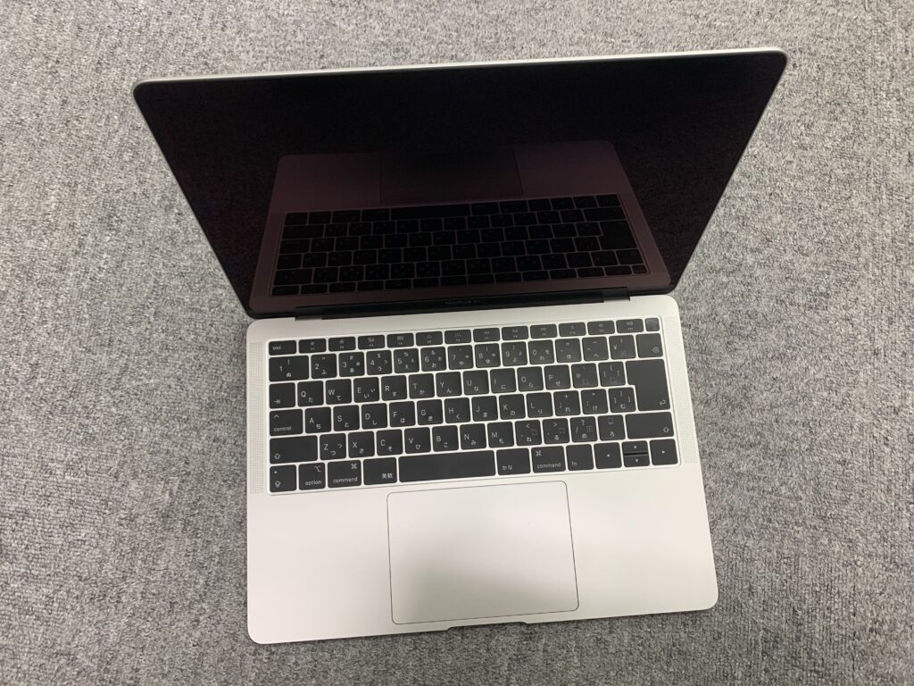 MacBook Air 13 2019 バッテリー不良 動作が重い