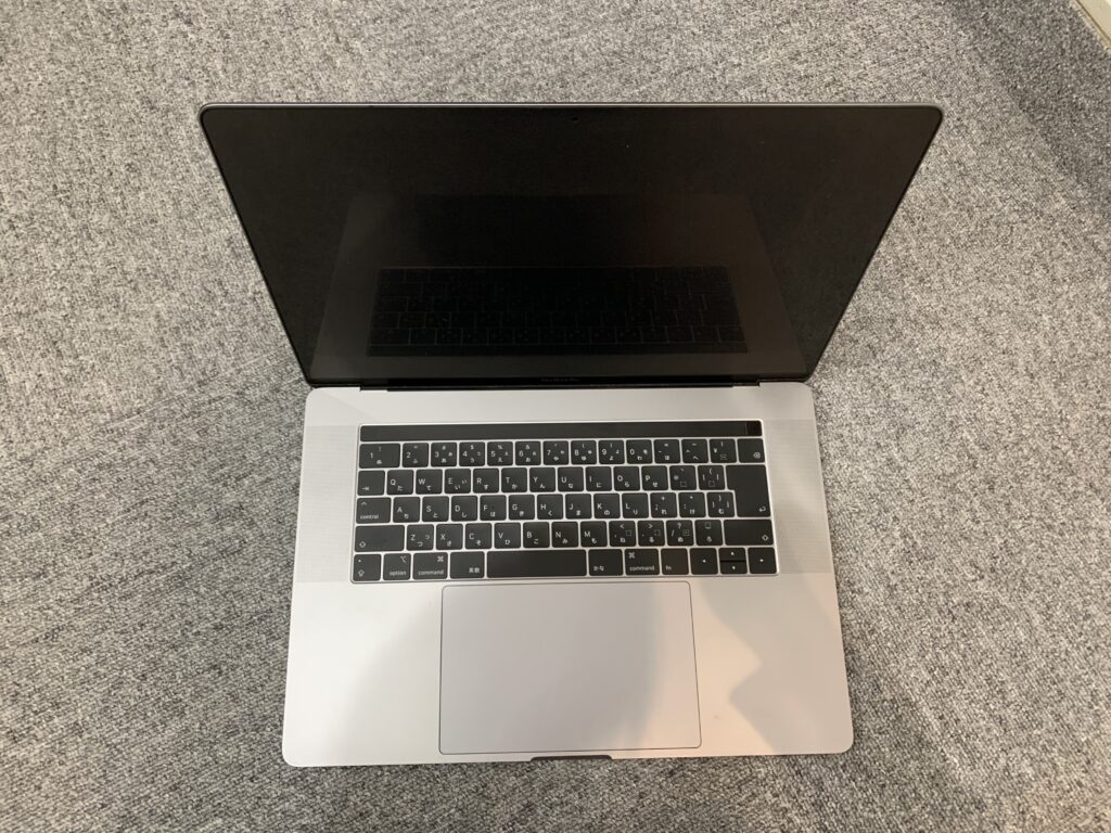 MacBook Pro　15　2018　水没　電源つかない　ジャンクパソコン　買取