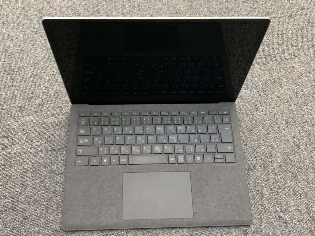 Surface Laptop 4 13.5インチ 電源入らない 電源つかない 充電しているか分からない 起動しない