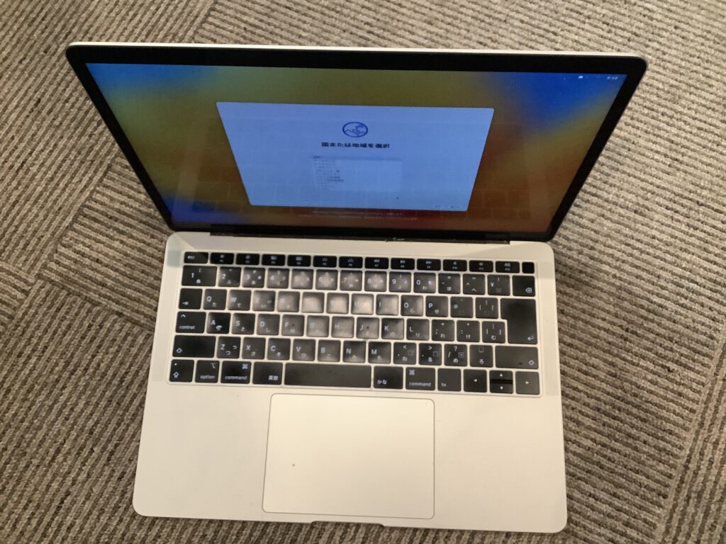 MacBook Air 13 2018　中古品 パソコン買取