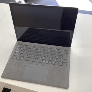 Surface Laptop4　電源入らない　起動しない　ジャンクパソコン 処分 買取 故障品