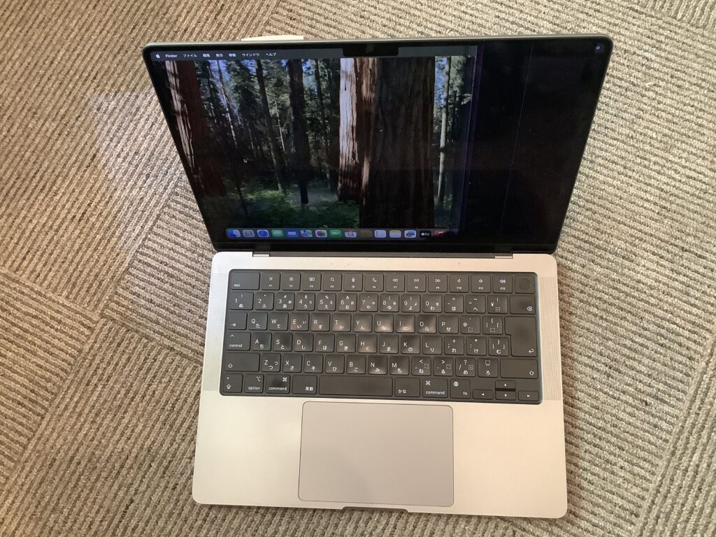 MacbookPro 14 2021 液晶割れ 破損